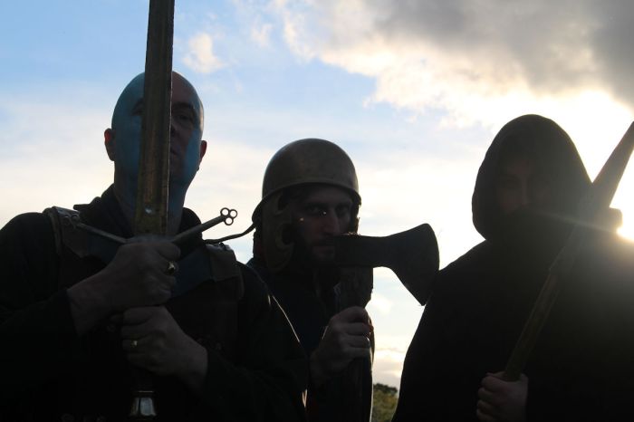 wolves-f-avalon-2015